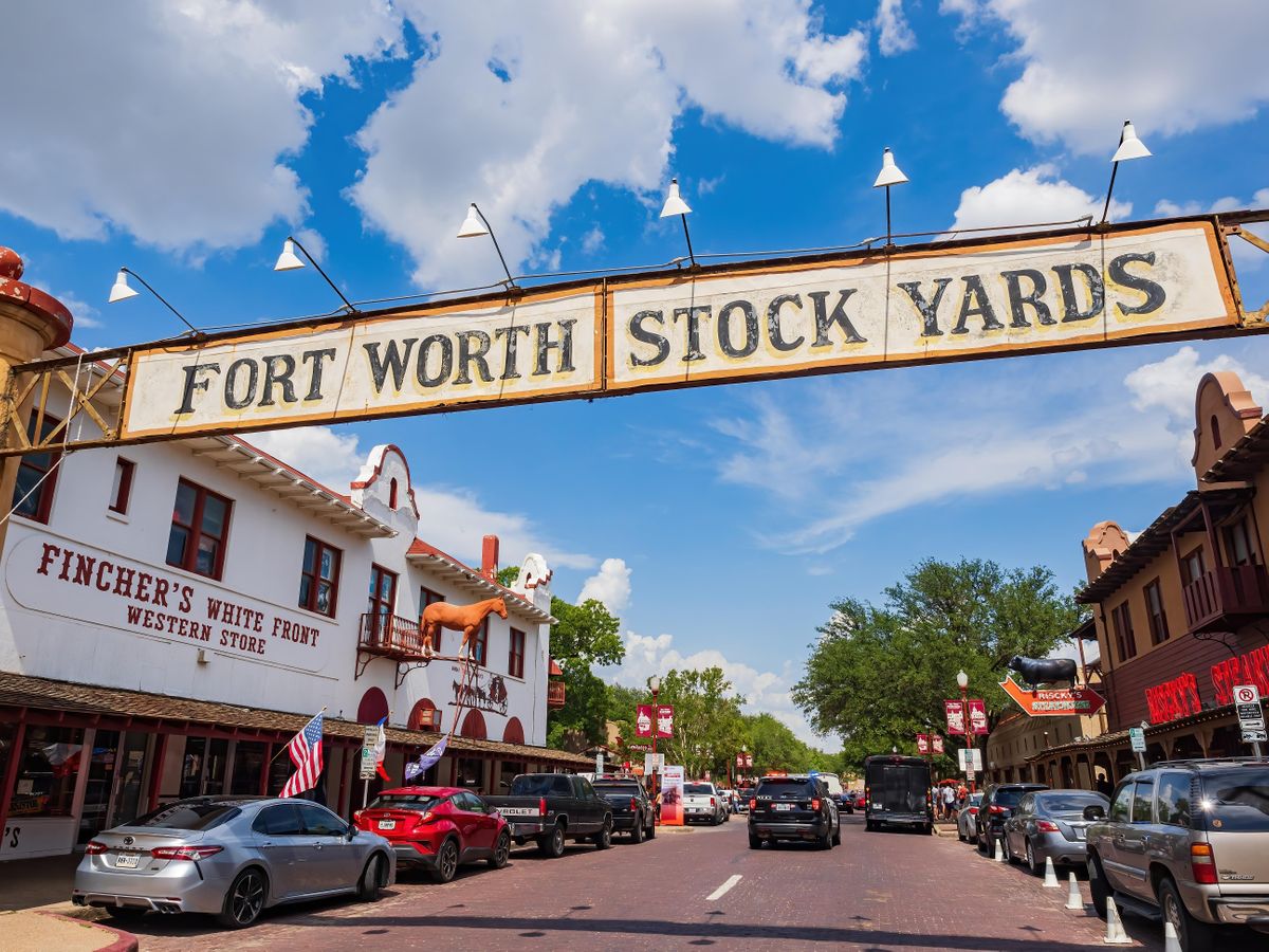 Fort Worth Stockyards Tour, Second Rodeo Brewing, Fort Worth, 11 August ...