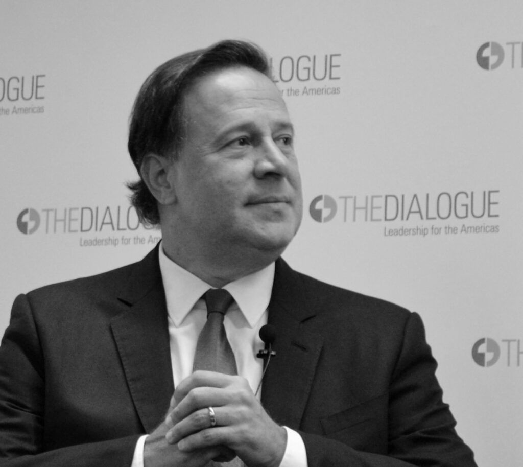 Carlos Varela at New Jersey Performing Arts Center - Victoria Theater, 16 May | Event in Newark | AllEvents