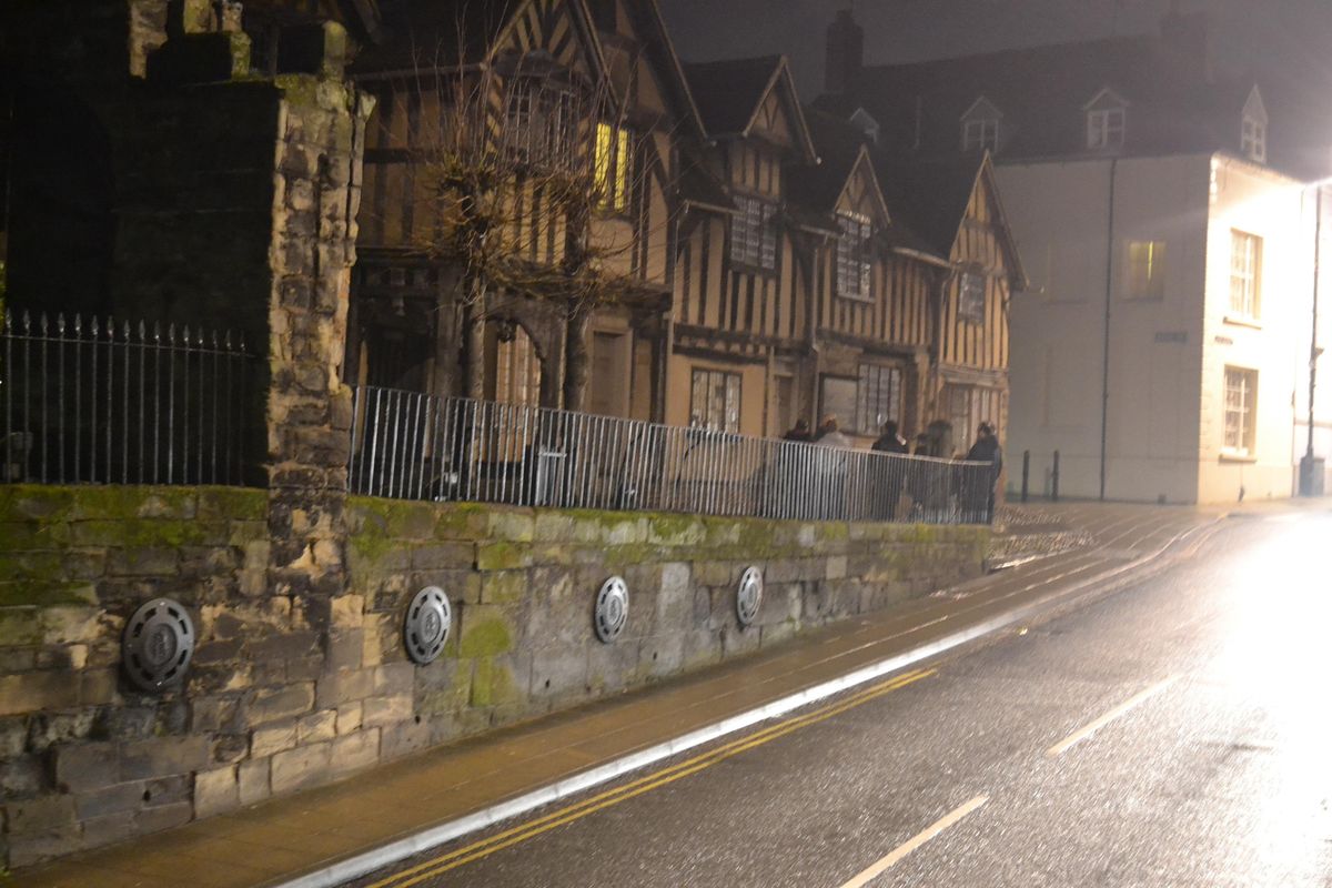 warwick-a-groundbreaking-ghost-tour-with-a-difference-market-hall