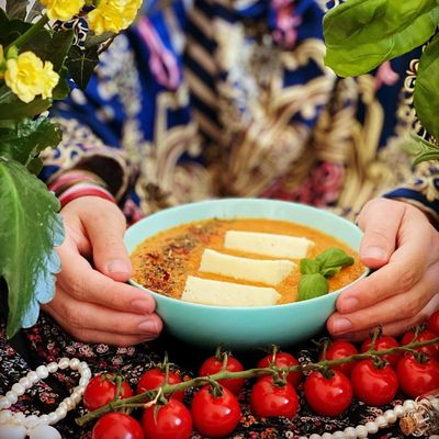 Making Butter Masala With Dancing Chef