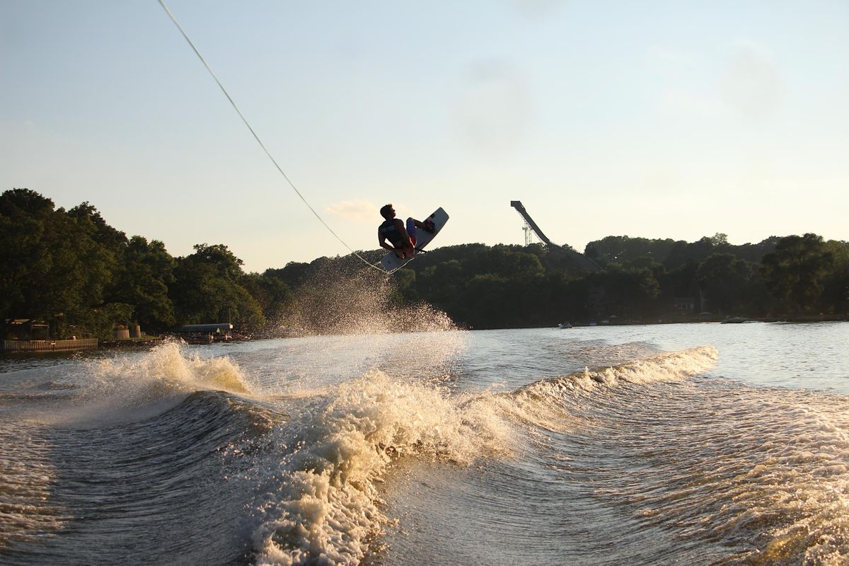 World Premier of the Wakeboard Video "Gimme One of the Big Ones", Phase