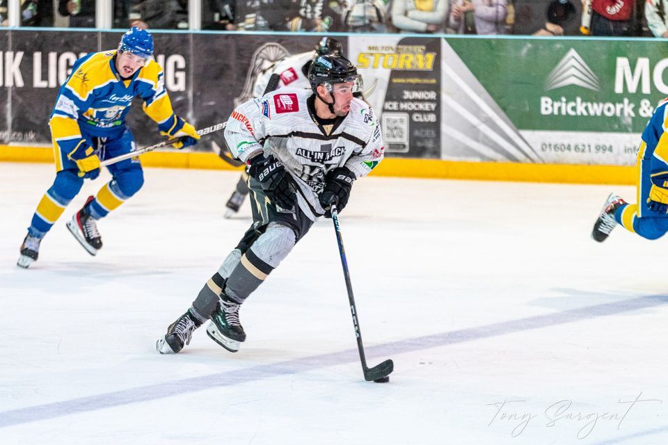 Ice Hockey AIB MK Lightning vs Telford Tigers, Ice Milton Keynes, November 12 2022