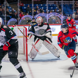 Parking Springfield Thunderbirds at Utica Comets