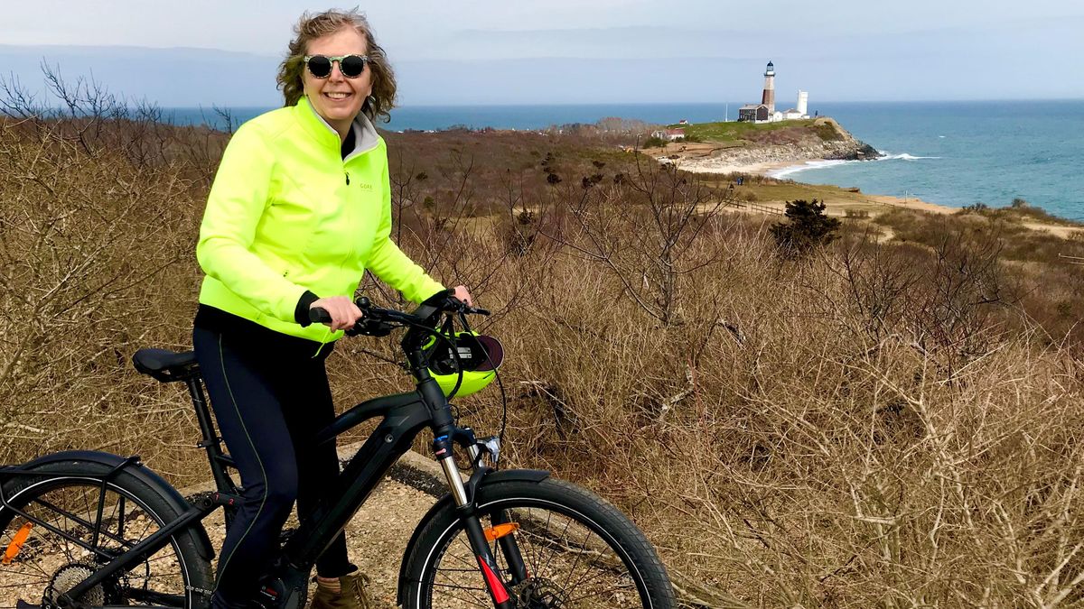 Montauk Lighthouse Electric Bike Tour, Montauk Rail Road Station, June