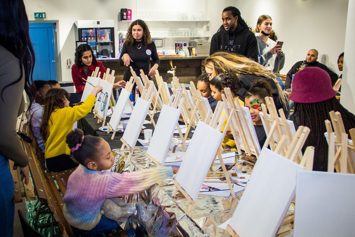 oscam-x-omroep-zwart-presenteren-kinderdag-2022-oscam-open-space