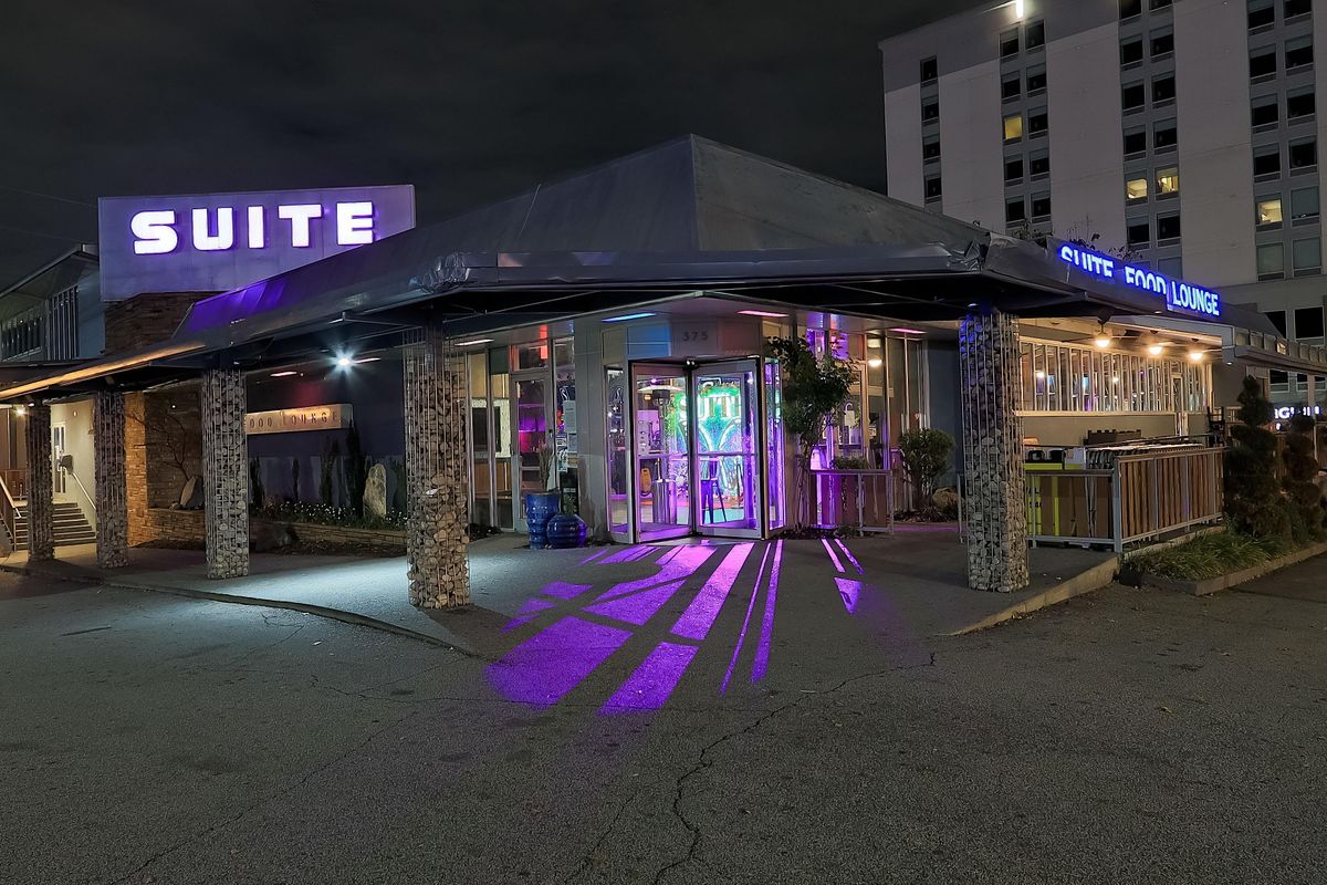 BIRTHDAYS AT SUITE Suite Food Lounge Atlanta 5 May To 25 June BIRTHDAYS AT SUITE Suite Food Lounge Atlanta 5 May To 25 June