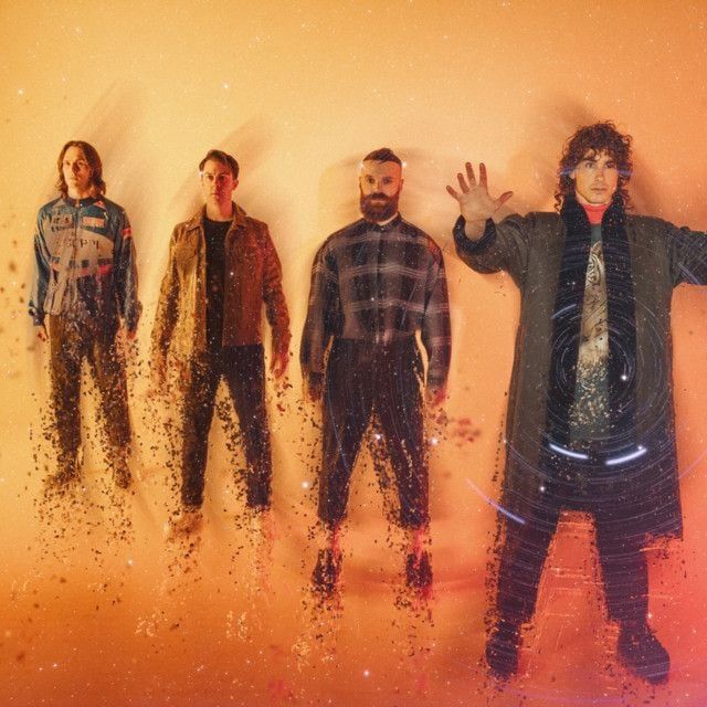 When We Were Young, Panic! At The Disco, blink-182, Weezer, Avril Lavigne, The Offspring, All Time Low, The Used, Knocked Loose, The Gaslight Anthem, Bad Religion, Yellowcard, Ice Nine Kills, Motionless In White, I Prevail, Simple Plan, The Plot In You, Mayday Parade, Loathe, Taking Back Sunday, Asking Alexandria, We Came As Romans, BOYS LIKE GIRLS, The Cab, The Maine, Set Your Goals, Story Of The Year, Sleeping With Sirens, Breathe Carolina, Jack's Mannequin, We The Kings, Crown The Empire, The Starting Line, The Story So Far, The Amity Affliction, Plain White T's, Destroy Boys, Straylight Run, The Summer Set, Holding Absence, The Rocket Summer, The Movielife, Never Shout Never, Alexisonfire, DON BROCO, The Red Jumpsuit Apparatus, Taylor Acorn, Arm's Length, Kublai Khan TX, letlive. in Las Vegas, 19 October