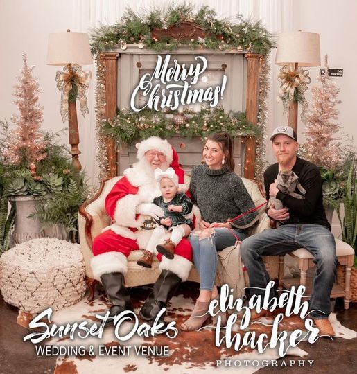 Photos with Santa Tyler $30, Sunset Oaks Wedding & Event Venue- Tyler
