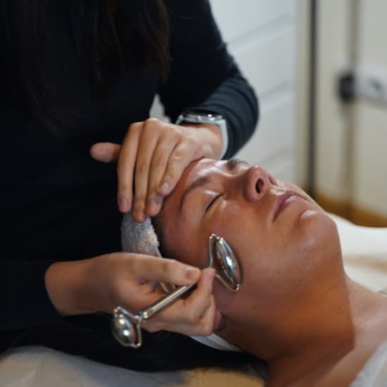 Limpieza Facial completa con Terapia Fotodinámica | Event in Madrid | AllEvents