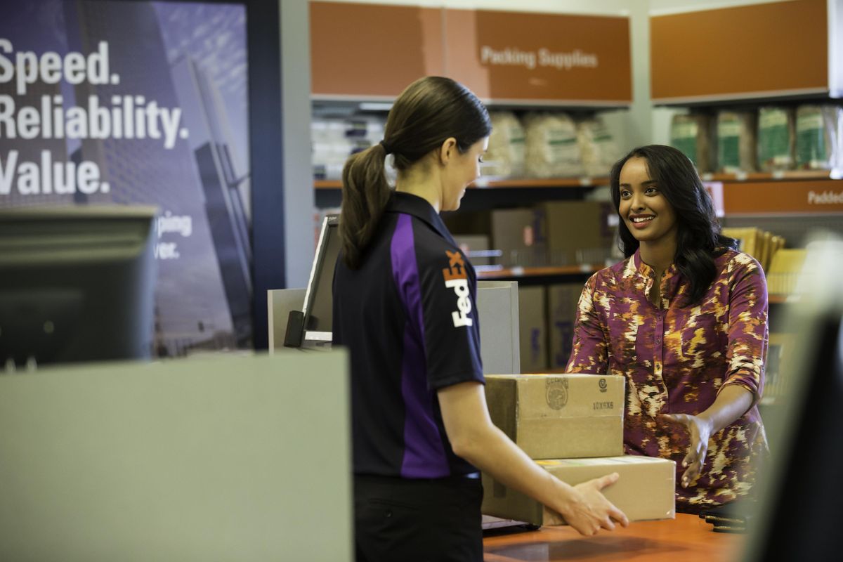 Fedex Store Rrr Fedex Office Store