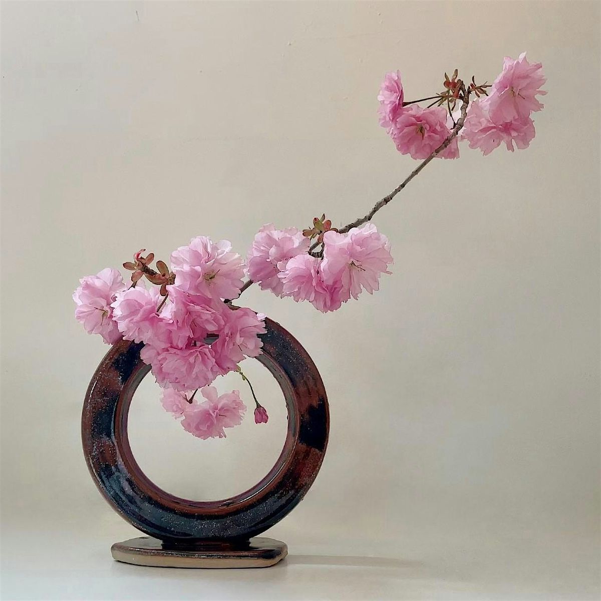 Ikebana Flower Arrangement Experience, 88 Nassau Street 5th floor