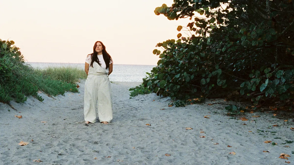 Gigi Perez in Fort Worth, 9 October | Event in Fort Worth | AllEvents