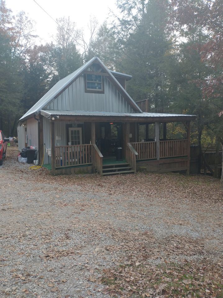 RR Creekside Tavern , Deer Lodge, Tennessee, August 12 2023