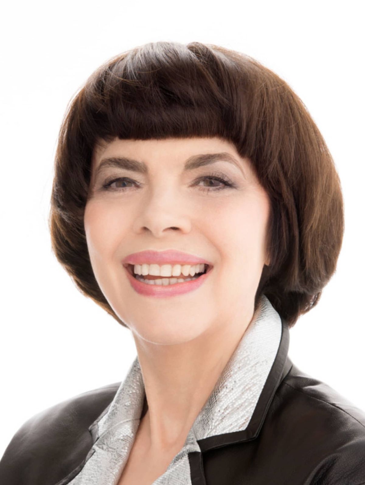 Mireille Mathieu Leipzig Tickets, 17 November | Event in Leipzig | AllEvents