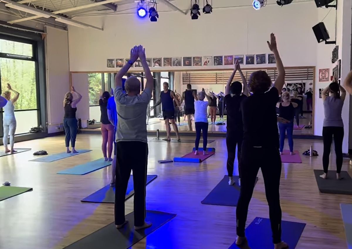 Vinyasa Yoga 60 Minutes, Berkshire Ballroom, Bracknell, July 9 2023 AllEvents.in