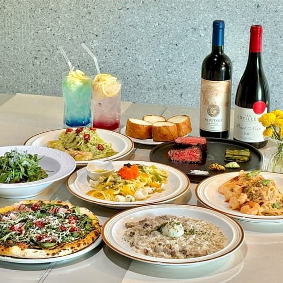 블루리본 선정 맛집 홀리라운지: 해변 열차 오션뷰 | Event in Haeundae | AllEvents