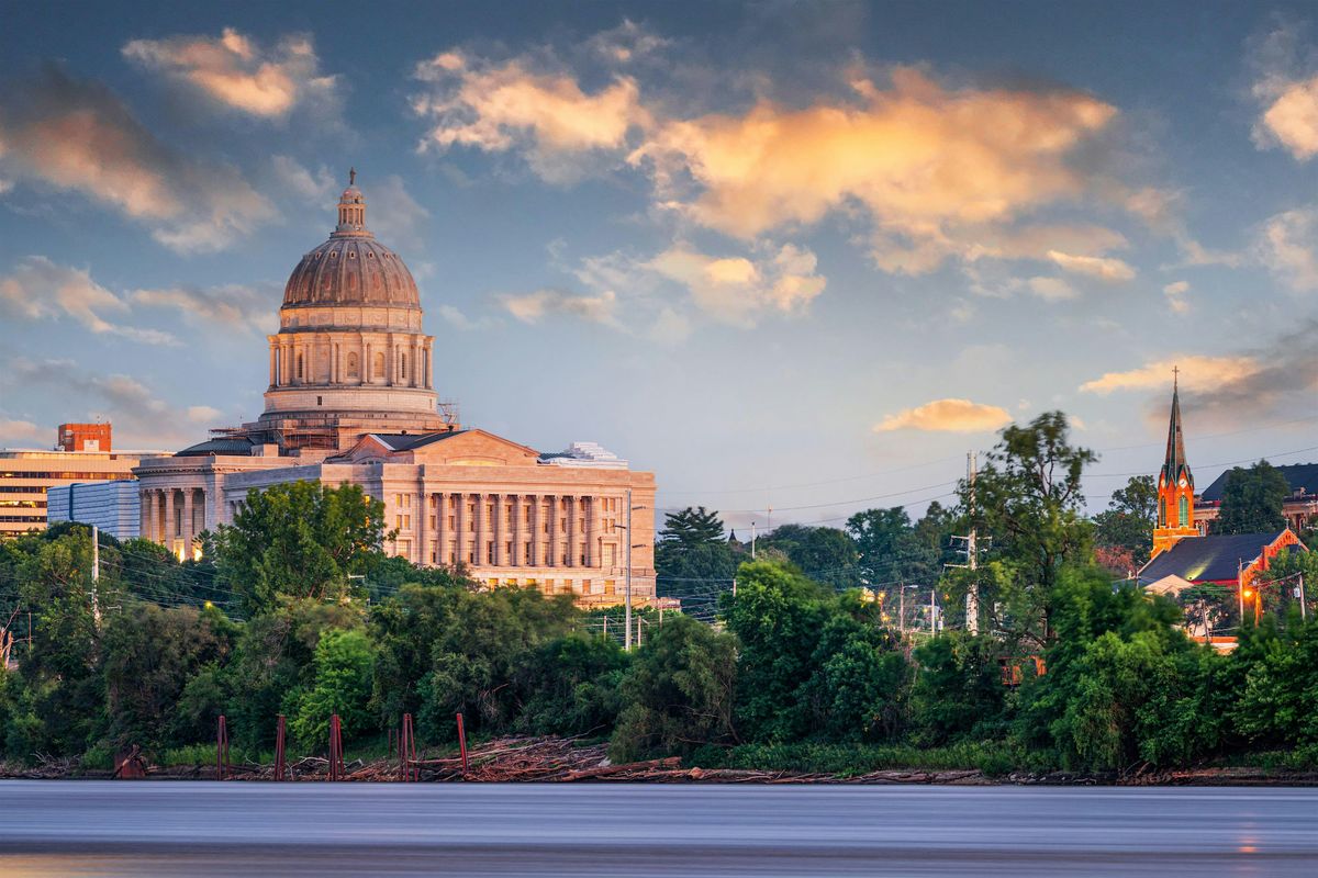 An Exciting Scavenger Hunt! - Small Town Beauty | Event in Jefferson City | AllEvents