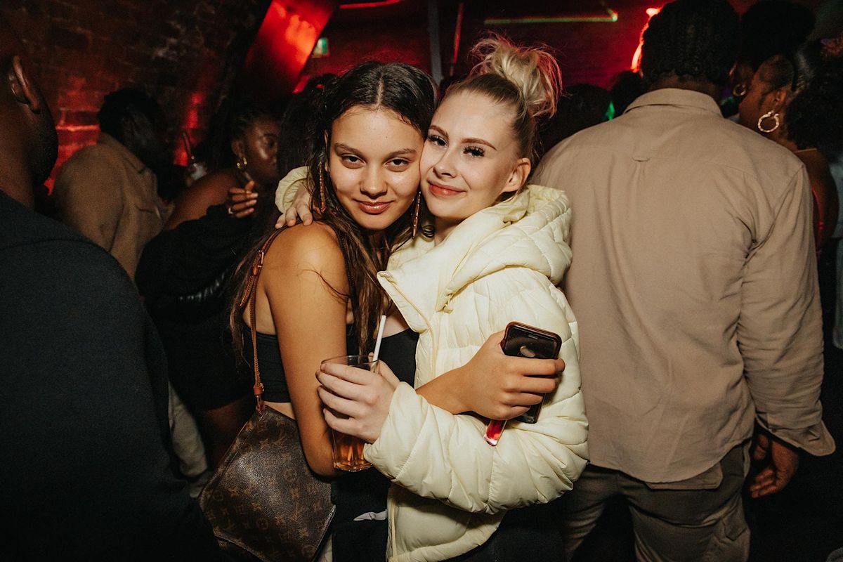 Essence Hip Hop Afrobeats Bashment Party In South London Lit Clapham London December 17 To December 18 Allevents In Essence Hip Hop Afrobeats Bashment Party In South London Lit Clapham London December 17 To December 18 Allevents In