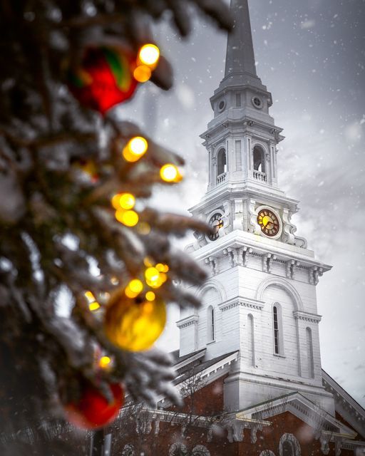 Portsmouth Gaslight Christmas Eve 2022 Tx4Vutrxntlxzm
