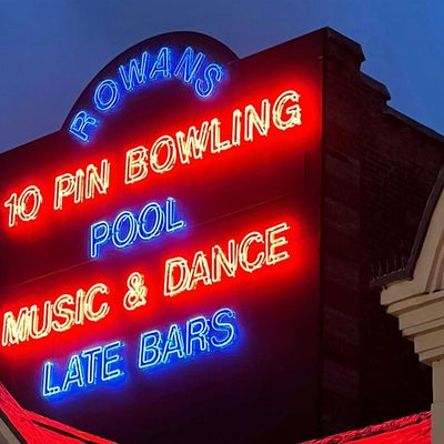 Rowans Tenpin Bowl logo