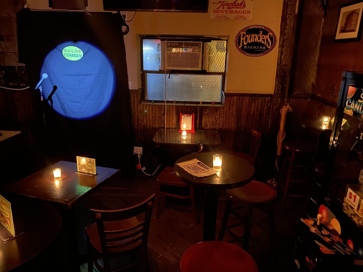 South Brooklyn Comedy Show Ticket Price includes 1 drink & 6