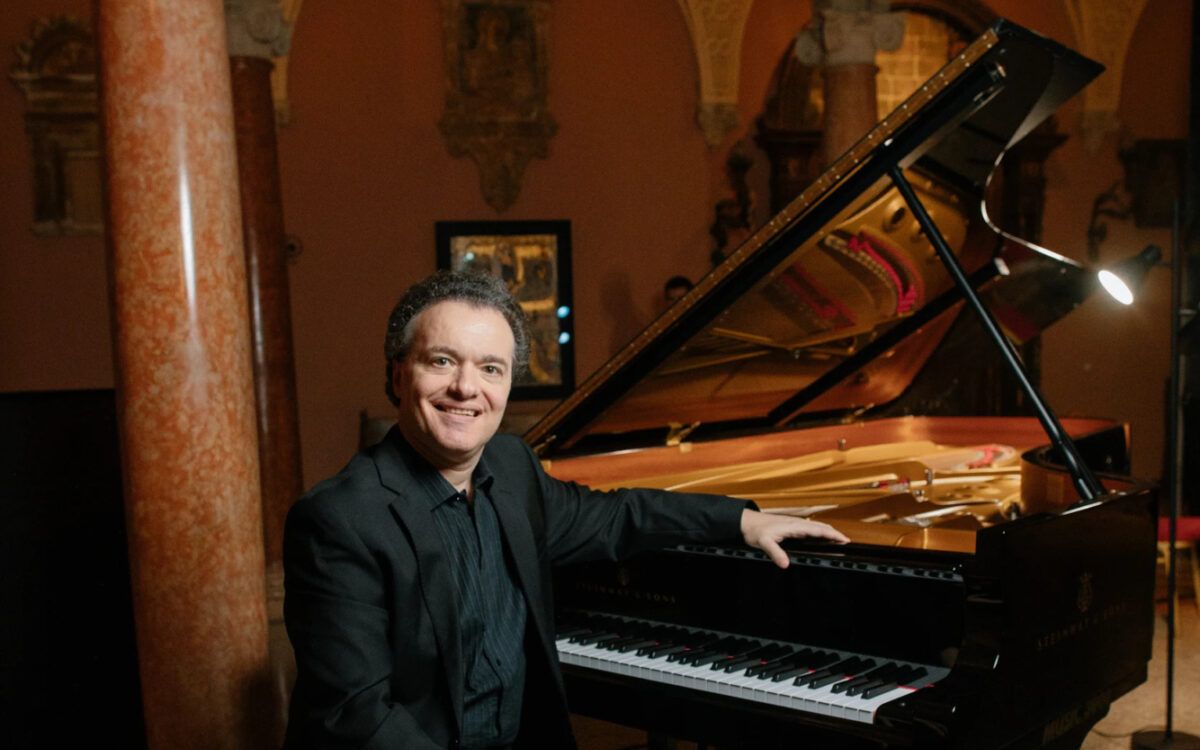 Evgeny Kissin, 15 April | Event in Chicago | AllEvents