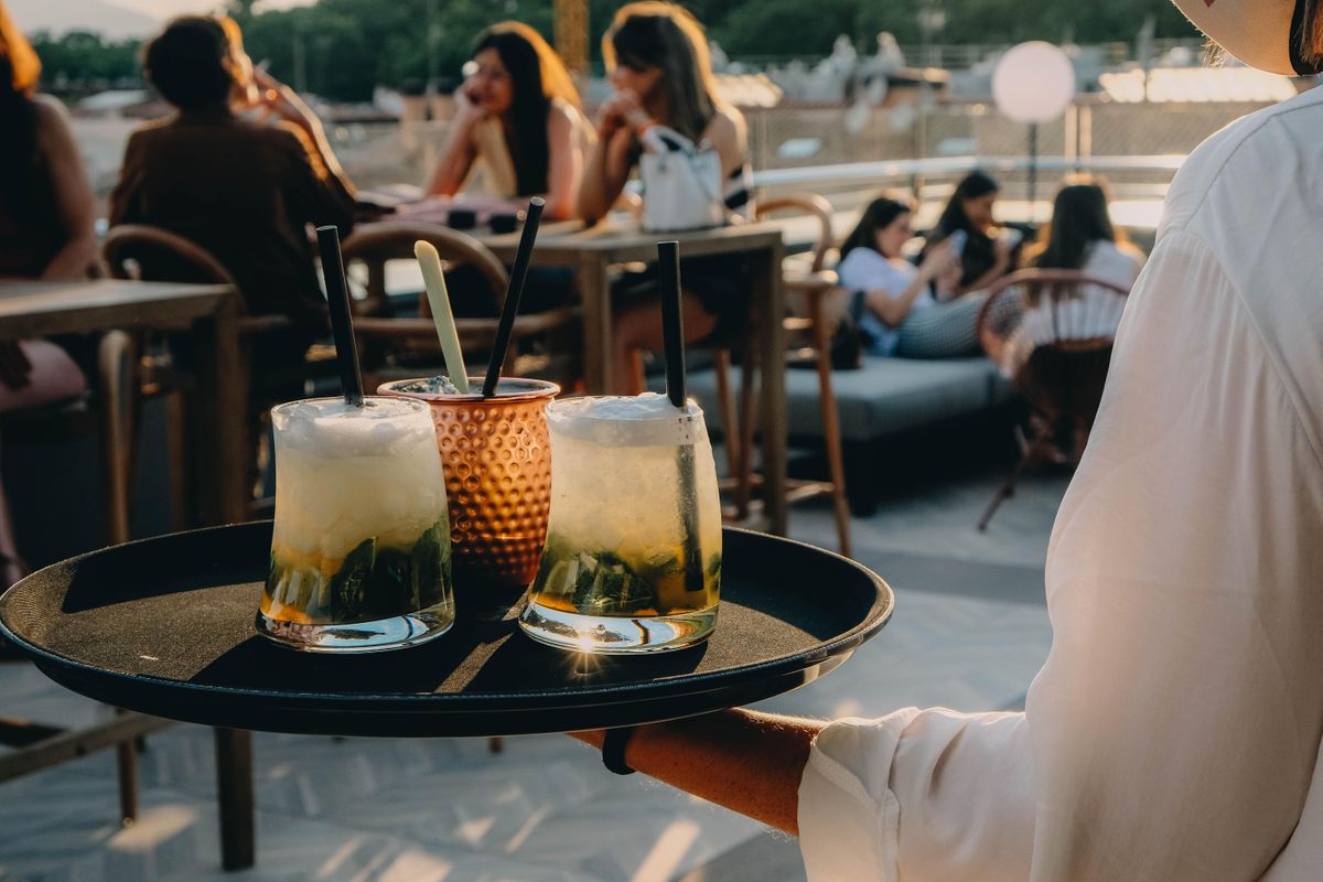 Concert i dinar de tapes a la Terrassa de lUltonia, Hotels Ultonia