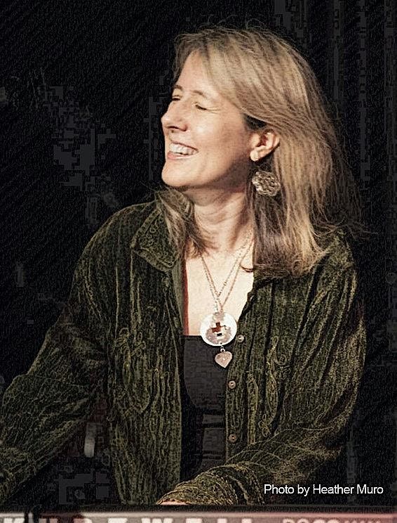 Julie Rusty Rover the Wisconsin Singer/Songwriter Series presents Julie Rust in concert ...