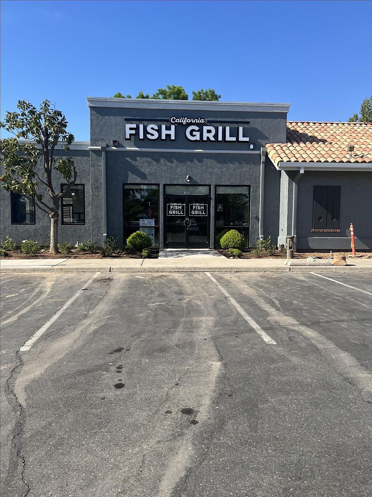 California Fish Grill Fresno Friends & Family Event, California Fish