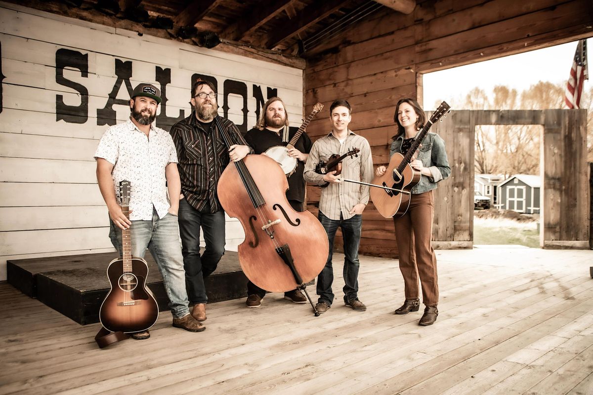 Laney Lou The Bird Dogs Javier Trejo The Purdy Vibes Courtyard laney-lou-the-bird-dogs-javier-trejo-the-purdy-vibes-courtyard