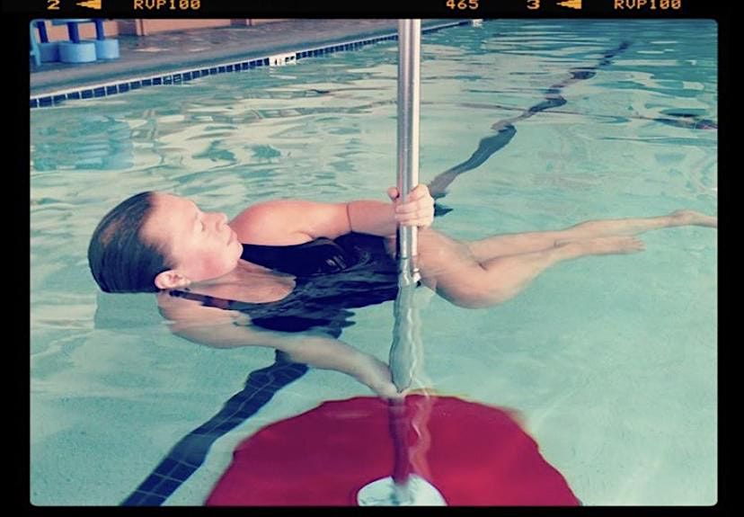 11 am Monday (RedwoodCity) Aquapole Tabata (Heather), La Petite Baleen Swim Schools, Redwood