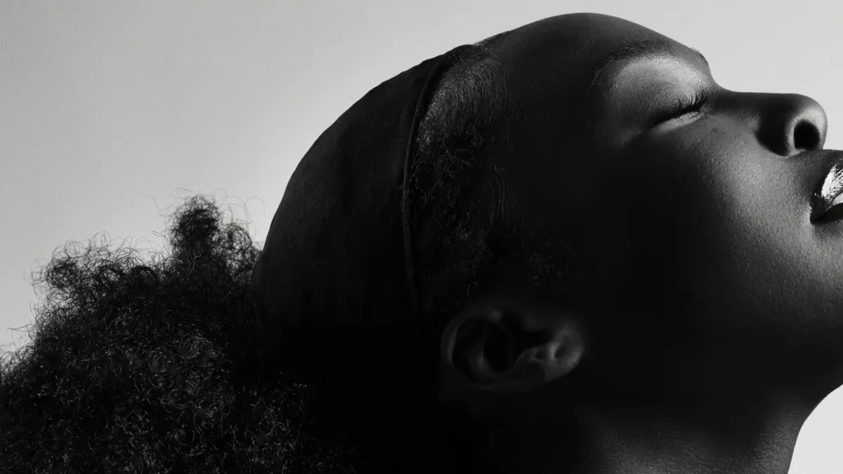 Elisabeth Troy, Kele Le Roc, 3 Of A Kind, So Solid Crew, Sweet Female Attitude, the Artful Dodger, The Viper, Shelley Nelson, Oxide &amp; Neutrino, Mc Vapour, DJ Luck &amp; MC Neat, Stush, Monsta Boy in London, 3 April