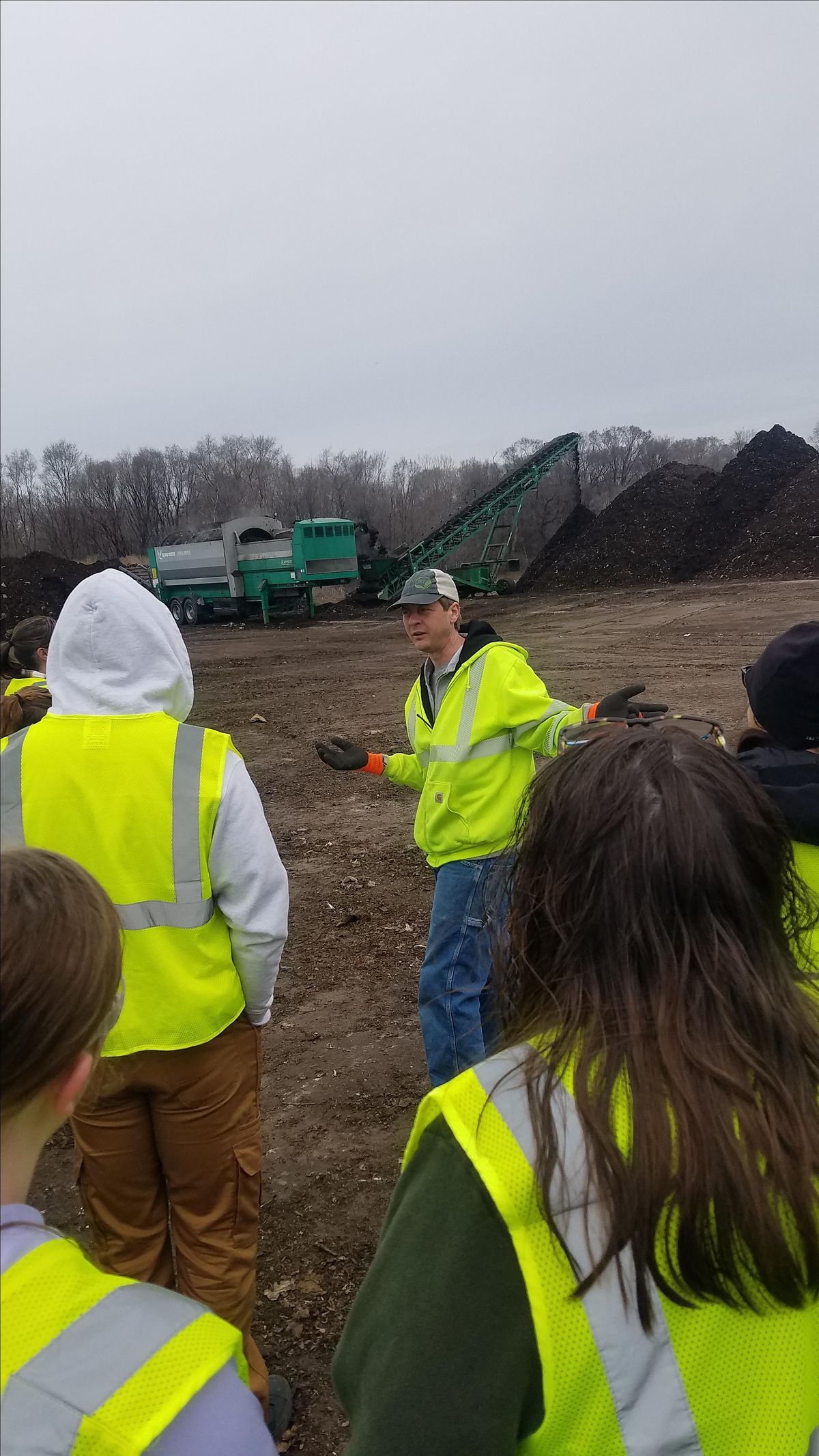 BehindtheScenes at The Mulch Store, The Mulch Store, Rosemount, May