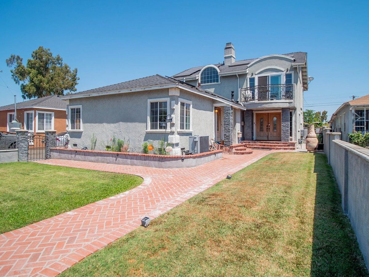 Open House DUPLEX at 705 E Cocoa St, Compton, CA 90221, 705 E Cocoa St