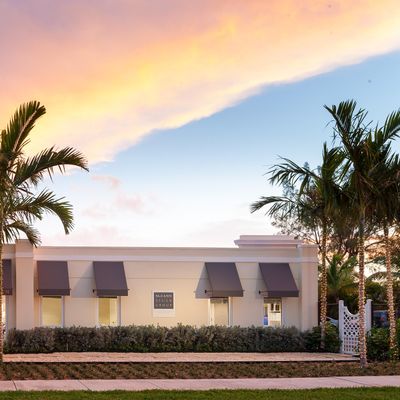 Hive Home, Gift & Garden logo