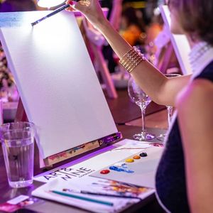 ART & WINE Experience: Edição Girls Night