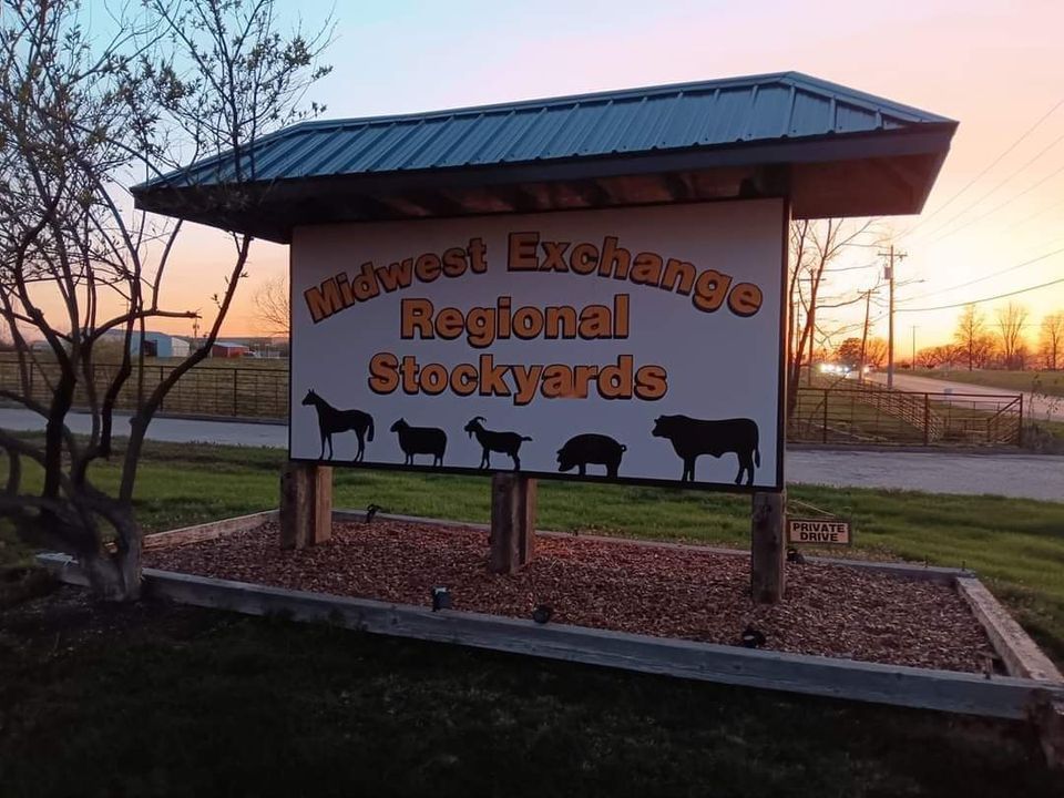 Sinden BBQ at Midwest Exchange Regional Stockyards, Midwest Exchange