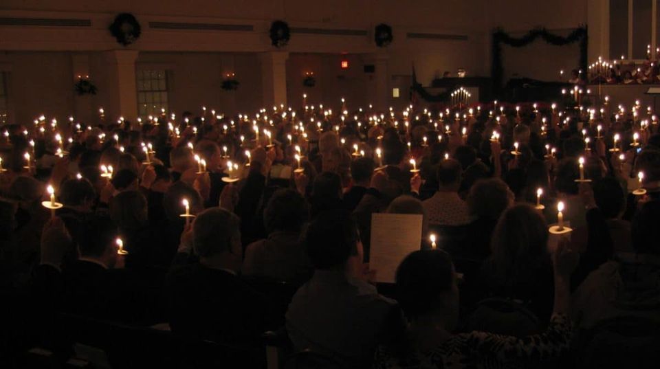 Mail service christmas eve 2025