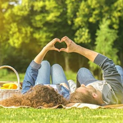 Pop-Up Park Picnic Couple Date Night (Self-Guided) - Long Beach Area
