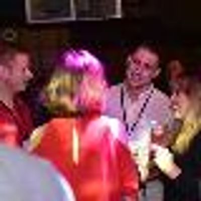Speed dating london students