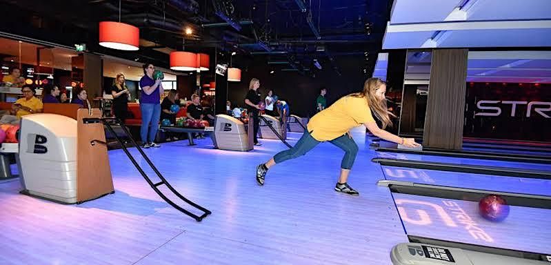 UP! Club 35 + Pancakes , Bowling & Darling Harbour Tour, Strike Bowling
