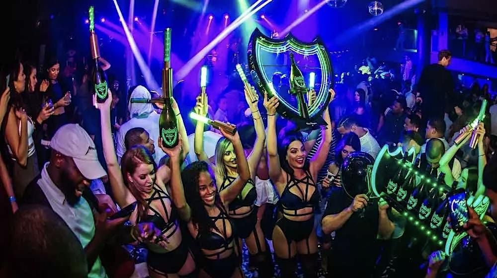 Embr Events ATLANTA’S BIGGEST NEW YEARS EVE PARTY AT EMBR LOUNGE, Embr Lounge ...