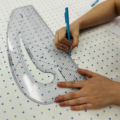 4 Day Beginners Pattern Cutting Course, Unit 4, Crusader Industrial ...