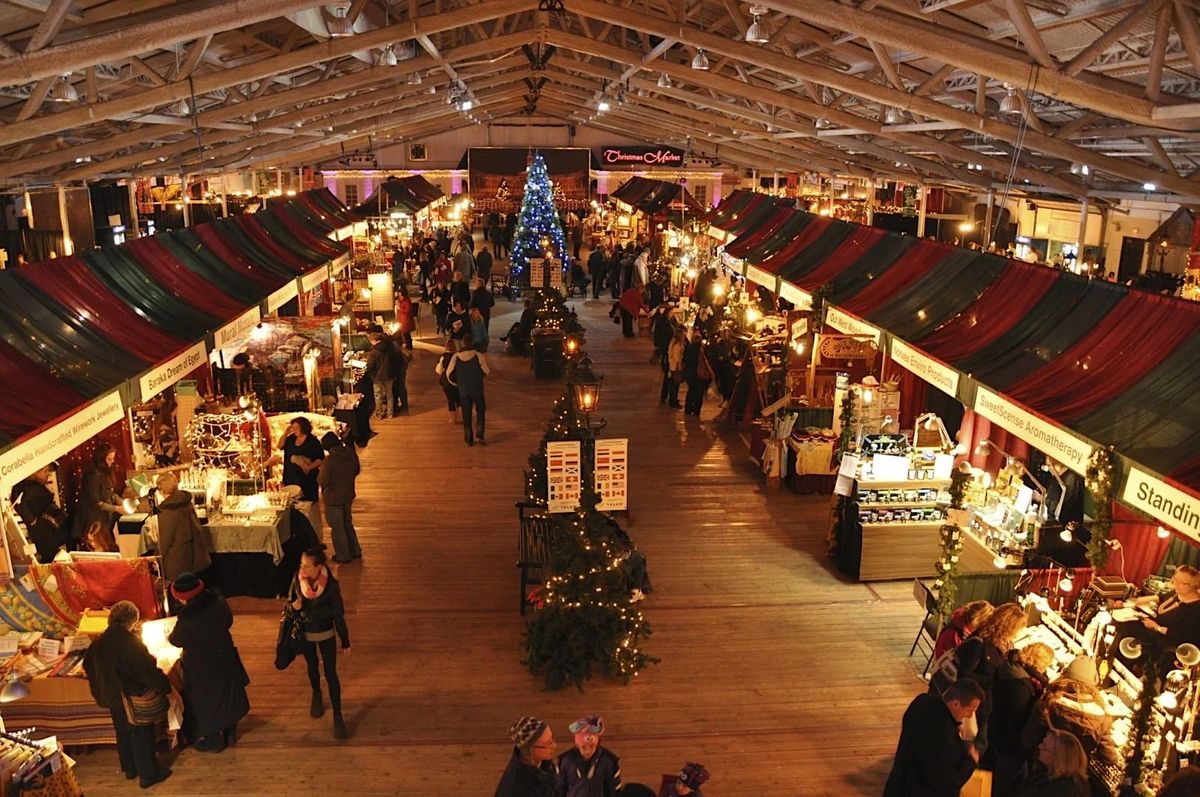 Malvern Vitorian Christmas 2022 The Hampshire Christmas Fair, The Victoria Halls, Hook, November 9 2022 Malvern Vitorian Christmas 2022 The Hampshire Christmas Fair, The Victoria Halls, Hook, November 9 2022
