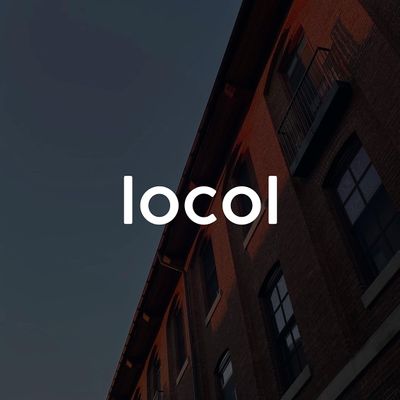 Brianne Lindstrom logo