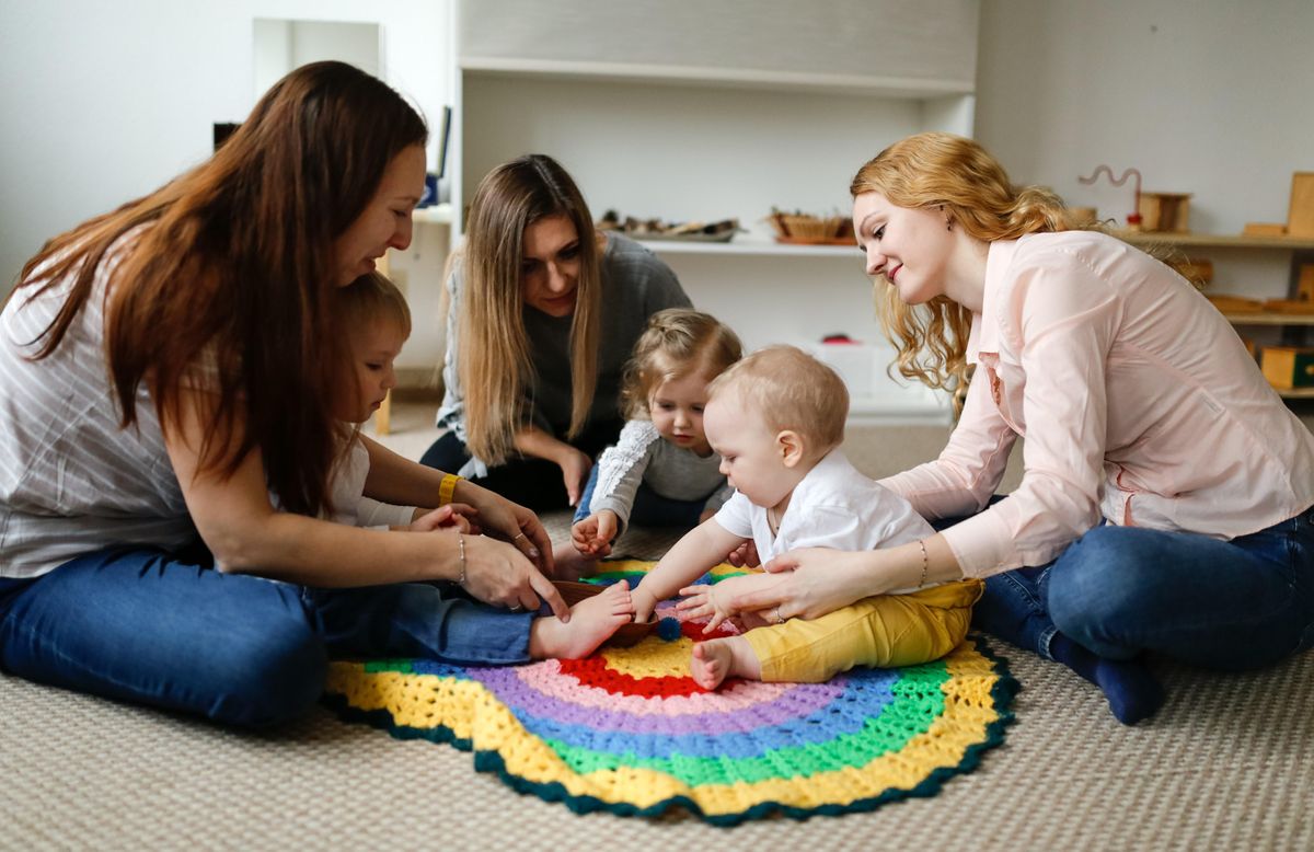 Learn with Less Baby and Me Class, MorrisonTalbott Library, Waterloo