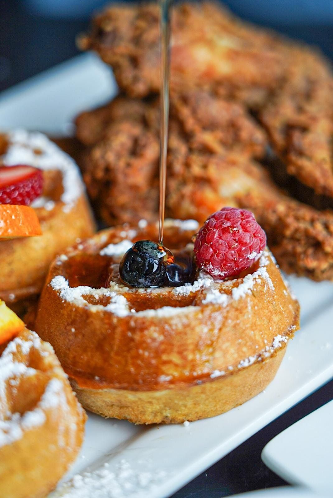 Sunday Brunch at Fusion Vibes Lounge Good Food + VibesUpscale