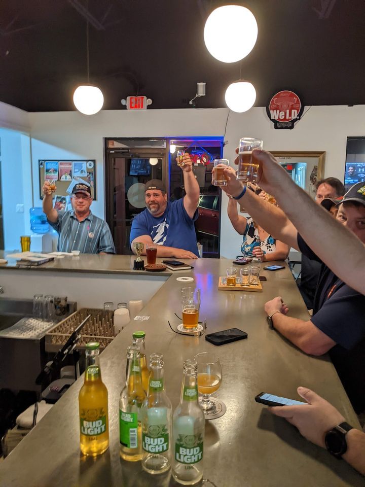 PRE TAMPA BAY BEER WEEK BOTTLE SHARE, BRŪ Florida Growler Bar (Tampa