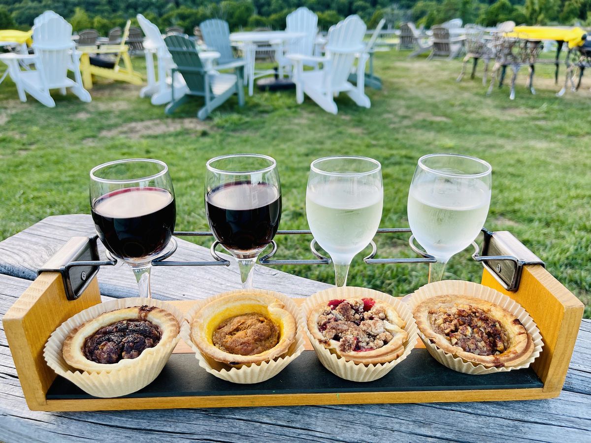 Mini Fall Pies And Wine Pairing Aquila s Nest Vineyards Newtown mini-fall-pies-and-wine-pairing-aquila-s-nest-vineyards-newtown