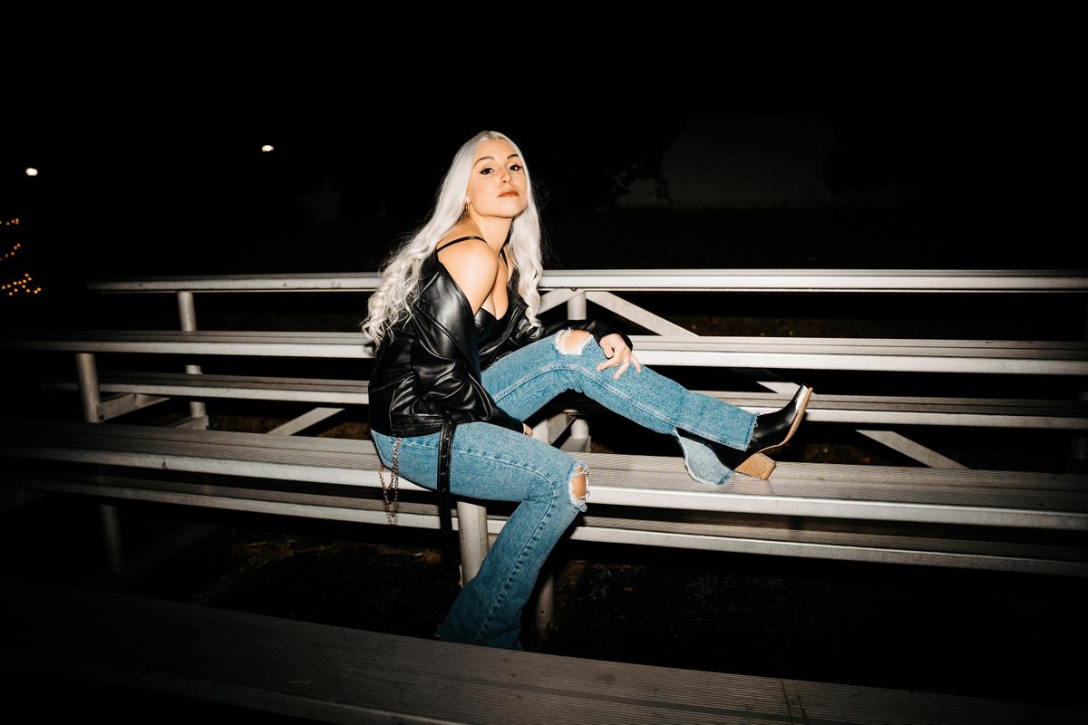 Nashville Nights with Royale Lynn! Cal Coast Beer Co Paso Robles, CA